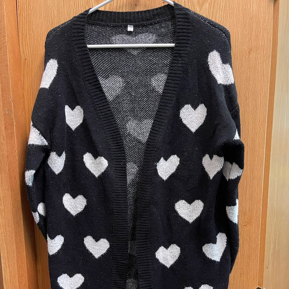Black and White Heart Pattern Sweater